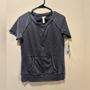GreenTea Charcoal Short Sleeve Top
